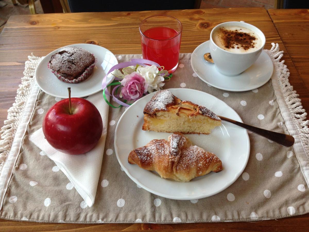 Conte Pietro Room&Breakfast แฟร์รารา ภายนอก รูปภาพ